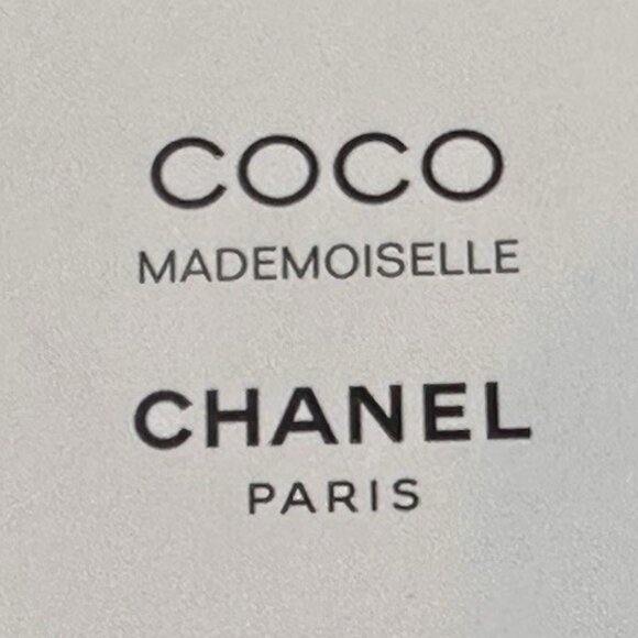 $300 Orig. Price Paid Authentic Licensed CHANEL Lot Charm Pendant Bottle Chain - Picture 8 of 15